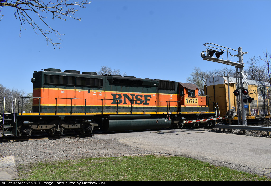 BNSF 1780